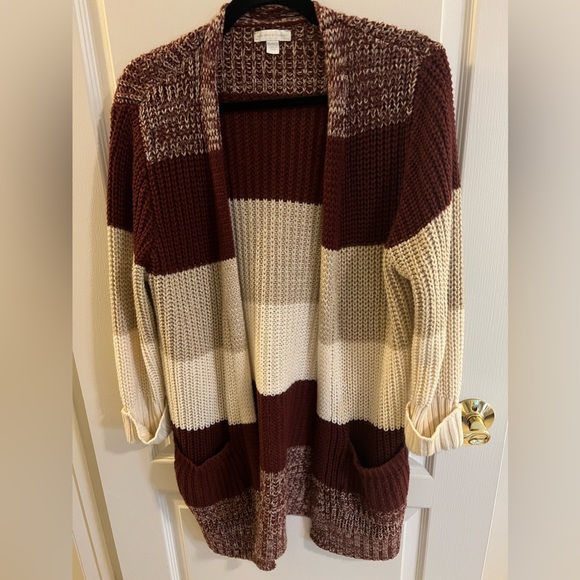 New York & Company Sweaters - Burgundy and cream colored knit cardigan - New York and company - size large